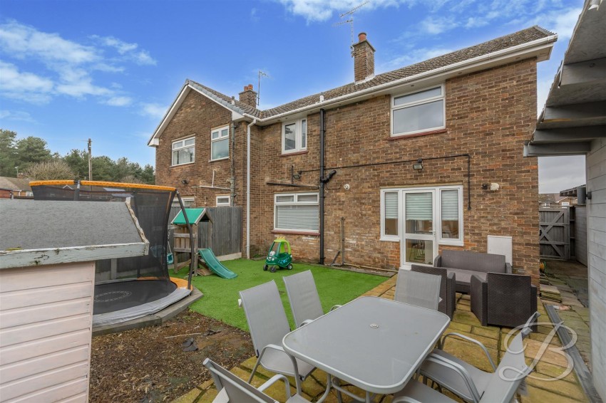 Images for Carlton Close, Forest Town, Mansfield