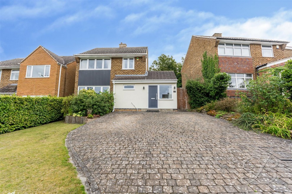 Image of Summercourt Drive, Ravenshead, Nottingham