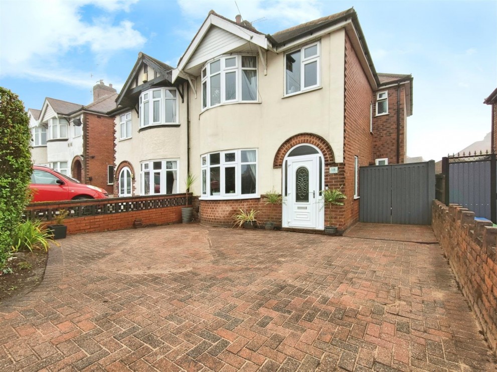 Image of Oak Tree Lane, Mansfield