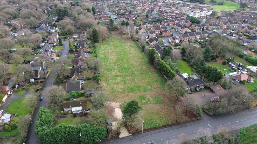 Image of Oak Tree Lane, Mansfield