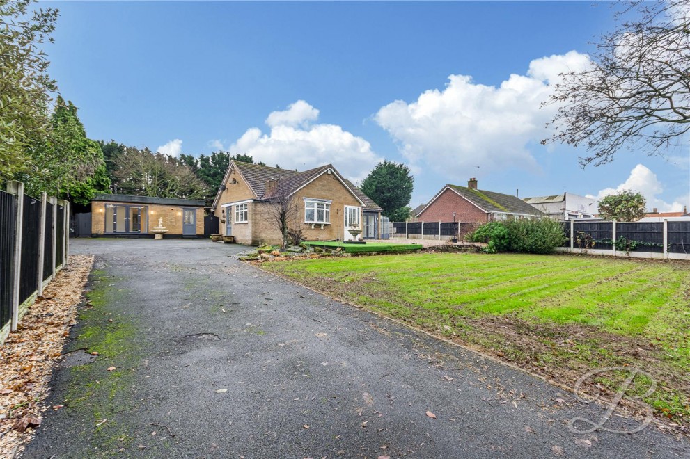 Image of Main Street, North Leverton, Retford