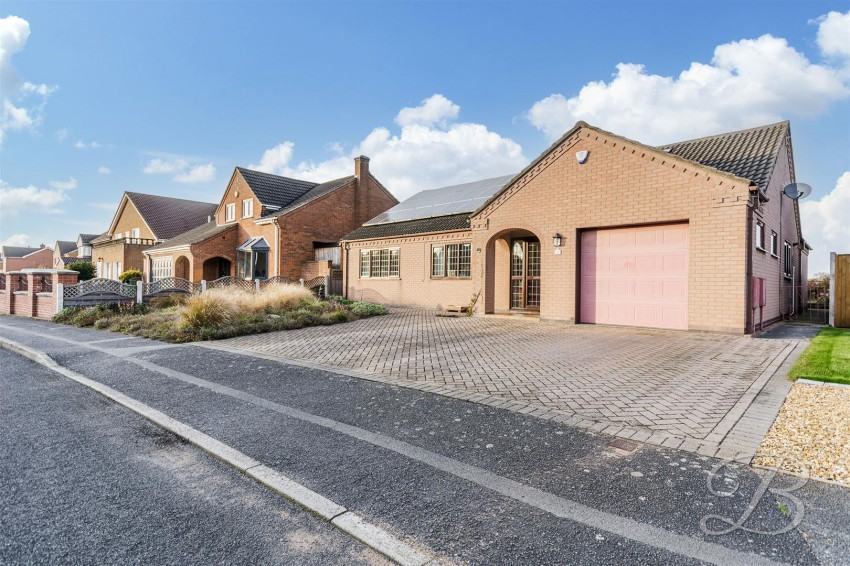 Images for Normanton Close, Edwinstowe, Mansfield